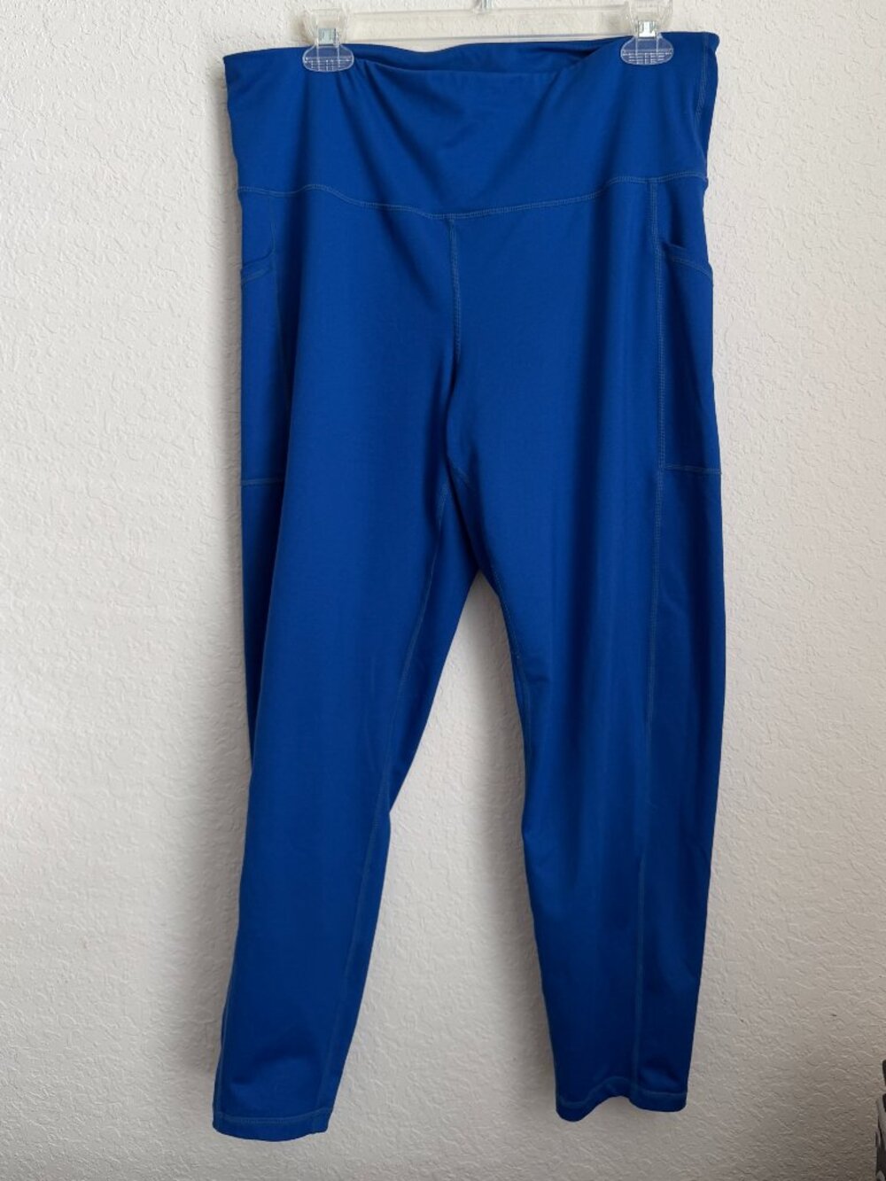 Ideology Women’s XL Bright Blue High Waist Side Pocket Leggings.     (F)